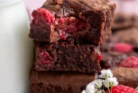 Fudgy Raspberry Swirl Brownies You’ll Want to Bake Now