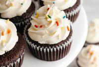 Moist Chocolate Cupcakes with Cream Cheese Frosting Recipe