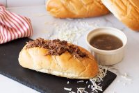 Crock-Pot French Dip Sandwich Recipe for Tender, Flavorful Beef
