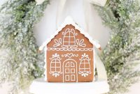 Perfect Gingerbread House: Step-by-Step Guide for a Stunning Holiday Display