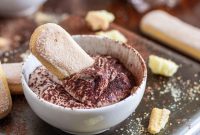 Quick Tiramisu Dip — Ready in 5 Minutes
