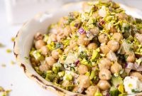 Mediterranean Chickpea, Cucumber & Feta Salad Recipe