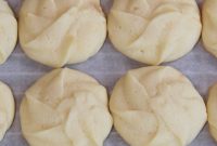 Classic Homemade Butter Cookies Recipe for Crisp, Melt-in-Your-Mouth Cookies