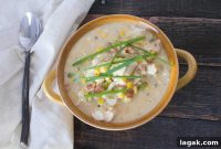 Light Savory and Sweet Cauliflower Corn Chowder with Chicken