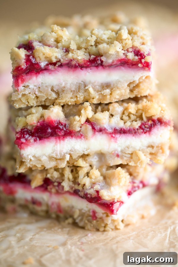Cranberry Cheesecake Streusel Bars