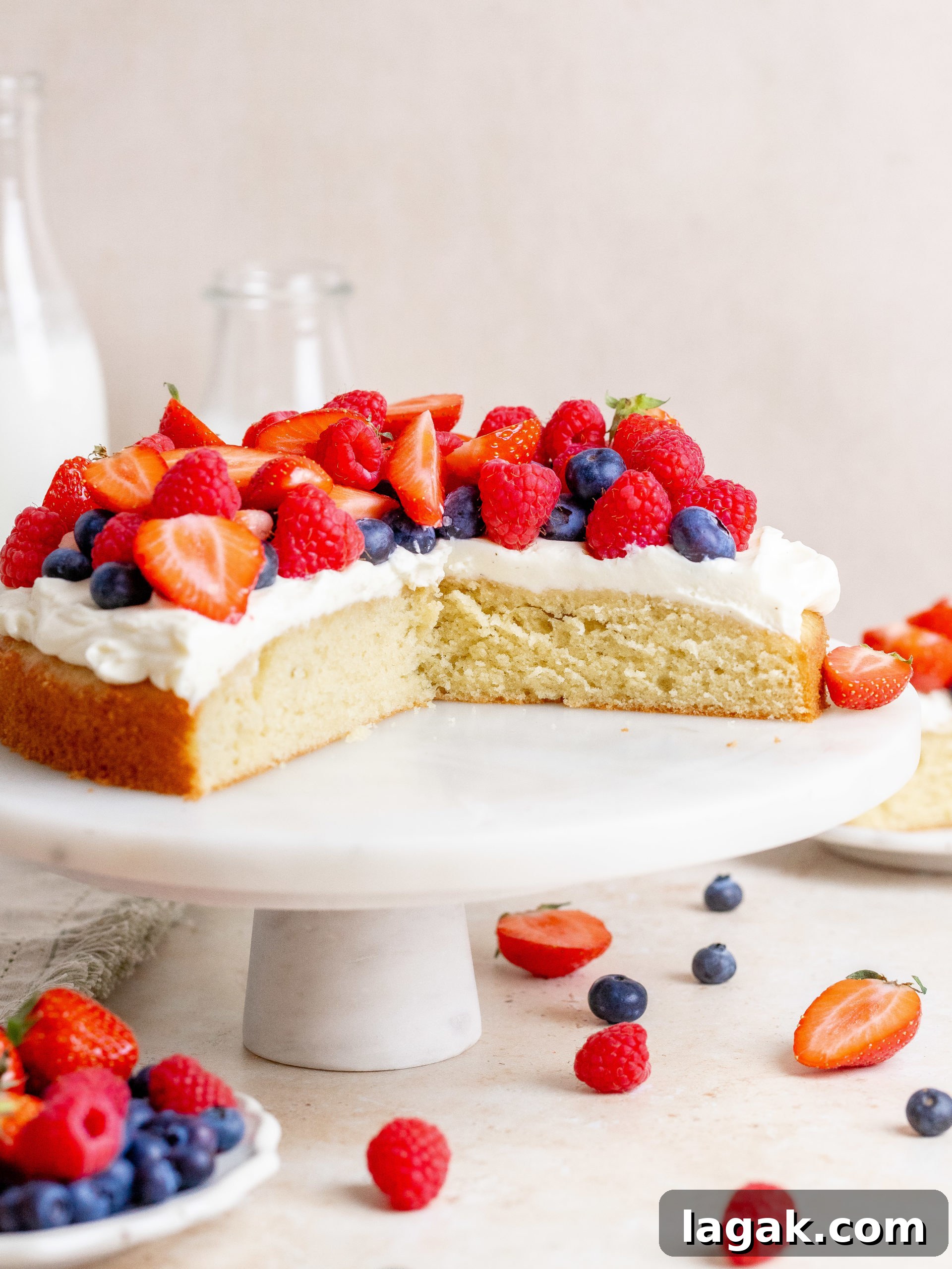 Fresh Berry Cream Cake Recipe with Light Whipped Filling 2 Fresh berry cream cake