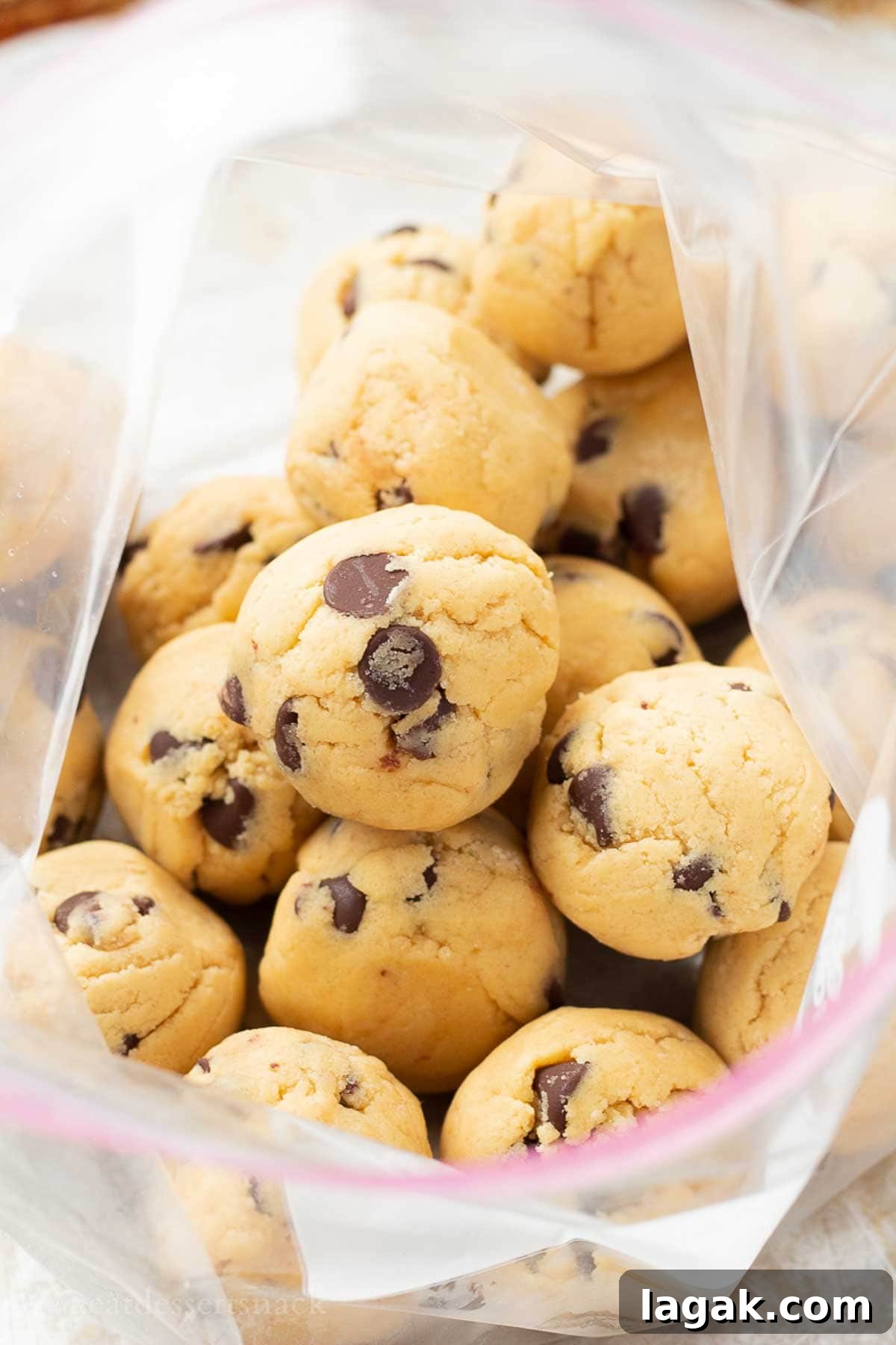 Extra-Soft Vanilla Pudding Chocolate Chip Cookies 10 Raw cookie dough balls in freezer bag.