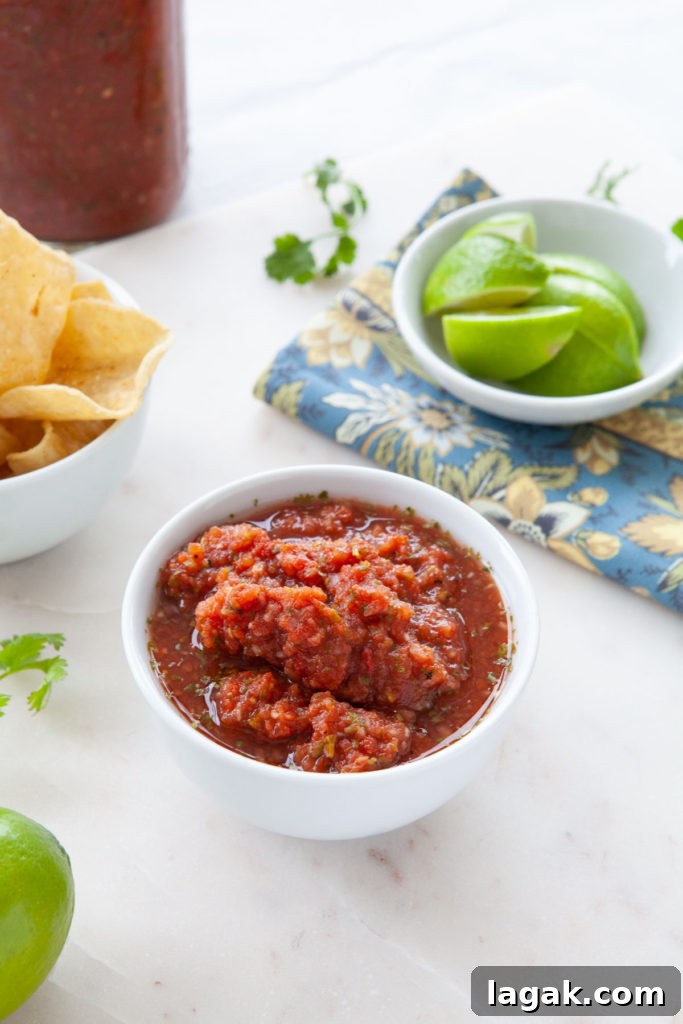 Quick 5-Minute Paleo Salsa Recipe for Fresh, Flavorful Dips 2 5-Minute Paleo Salsa