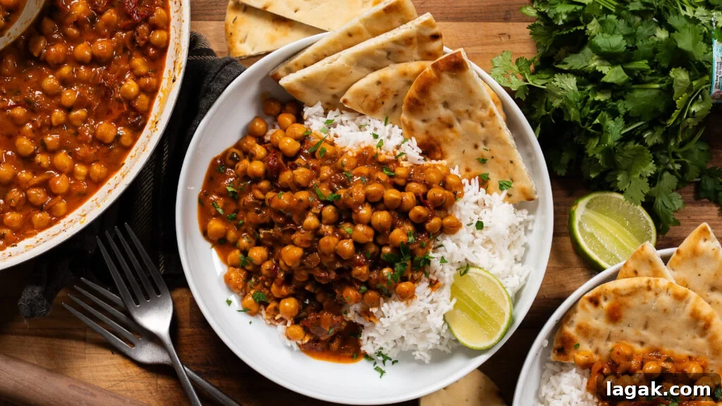 Smoky Creamy One-Pan Chickpea and Rice Skillet Recipe 2 A chickpeas and rice recipe in a bowl.
