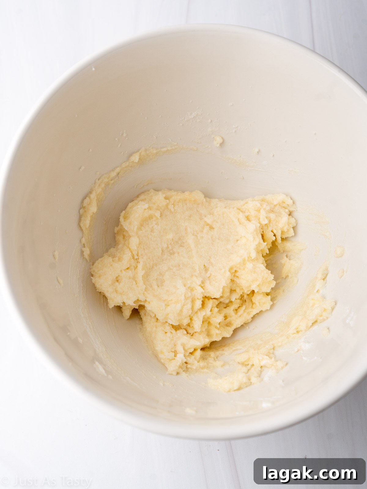 Gluten-Free Snickerdoodle Cookies: Soft Cinnamon Recipe 6 Wet ingredients in a bowl.