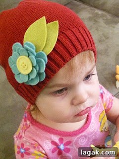 25+ Cozy Sweater Craft Ideas for Stylish DIY Projects 22 Repurposed sweater into new winter hat