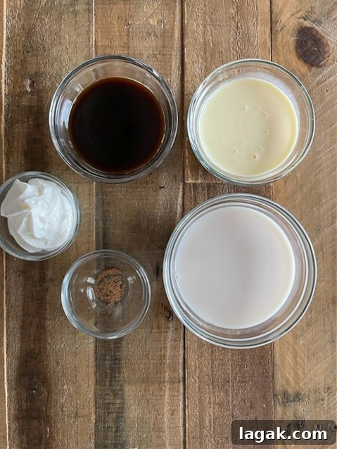 Starbucks-Style Eggnog Latte Recipe You Can Make at Home 4 img 31403 3