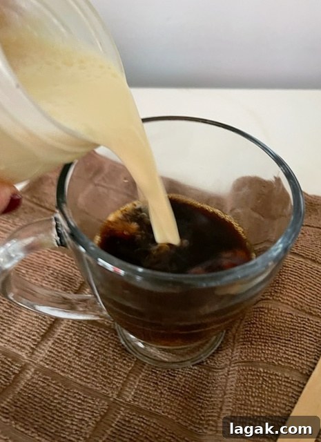 Starbucks-Style Eggnog Latte Recipe You Can Make at Home 7 img 31403 6