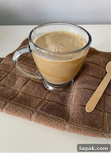 Starbucks-Style Eggnog Latte Recipe You Can Make at Home 8 img 31403 7