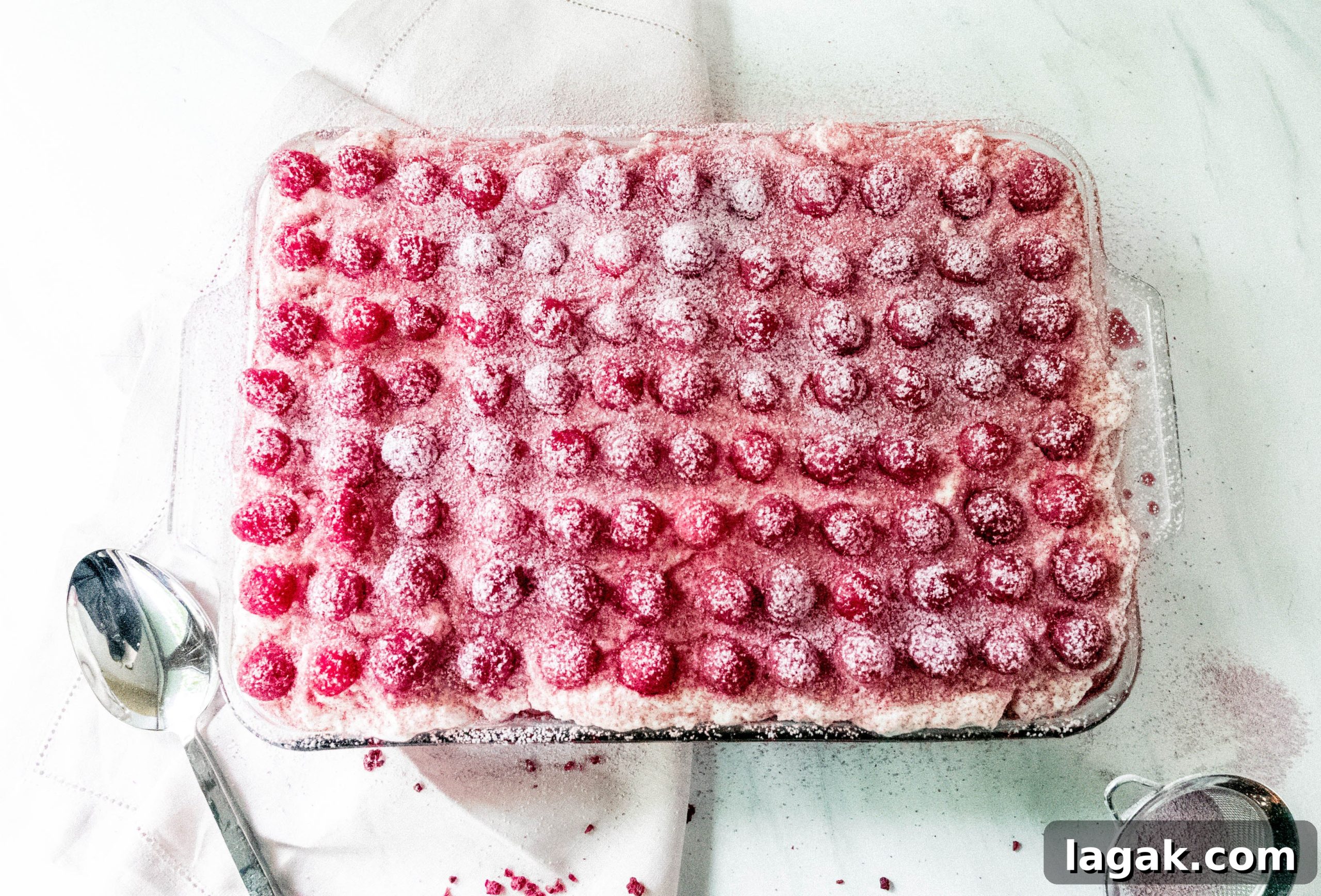 Raspberry Tiramisu Recipe: Creamy No-Bake Berry Dessert 9 img 34766 8 scaled