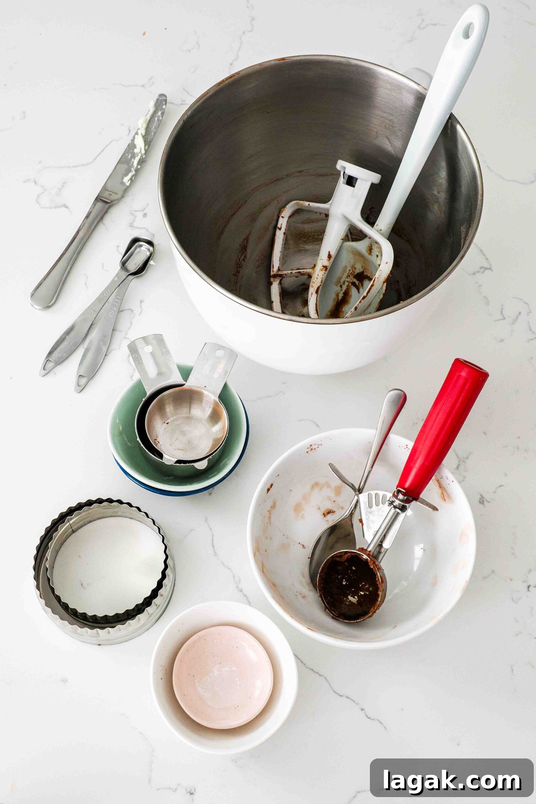 Ultimate Double Chocolate Chip Cookie Recipe for Rich, Gooey Cookies 17 Dishes from double chocolate chip cookies.