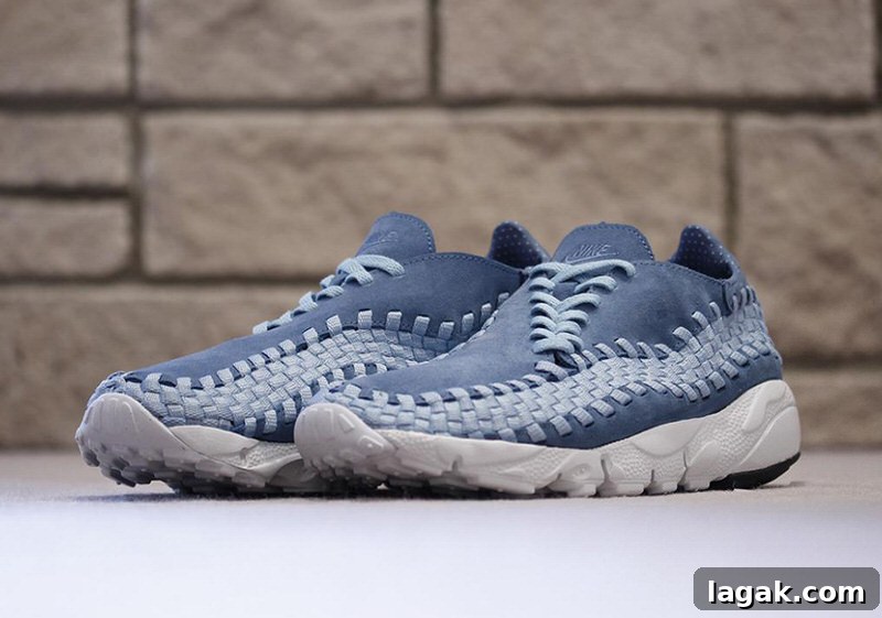 Nike Air Footscape Woven "Smoky Blue"