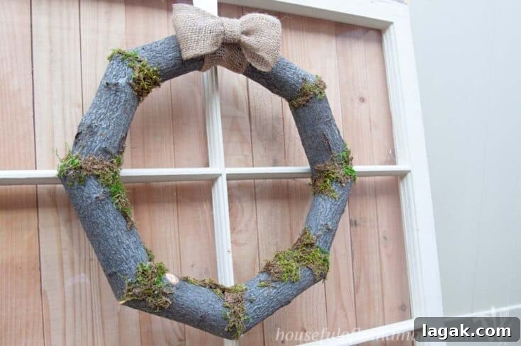 Woodsy Fall Log Wreath