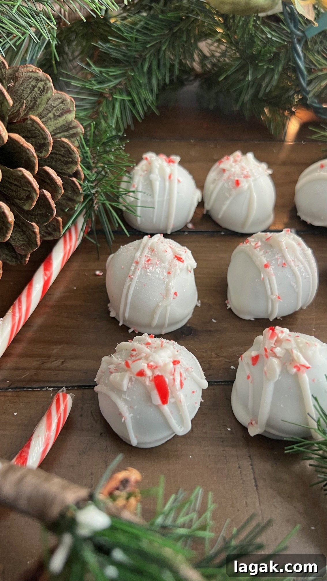 Peppermint Oreo Truffles - Gluten-free, dairy-free, egg-free, nut-free, vegan. EASY and always a hit! Freezer friendly.