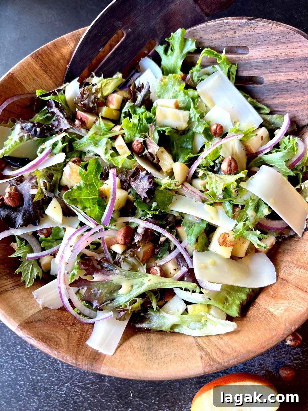 Autumn Harvest Salad with Honey Apple Cider Vinaigrette 5 img 6822 4