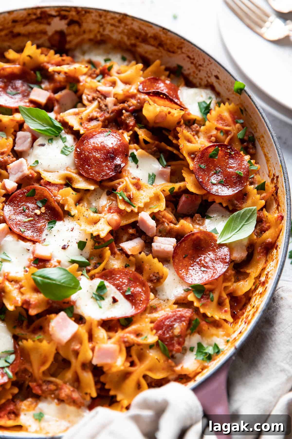 30-Minute Meat-Lovers Pizza Pasta Bake: One-Pot Comfort Meal 3 meat lovers pizza pasta bake.