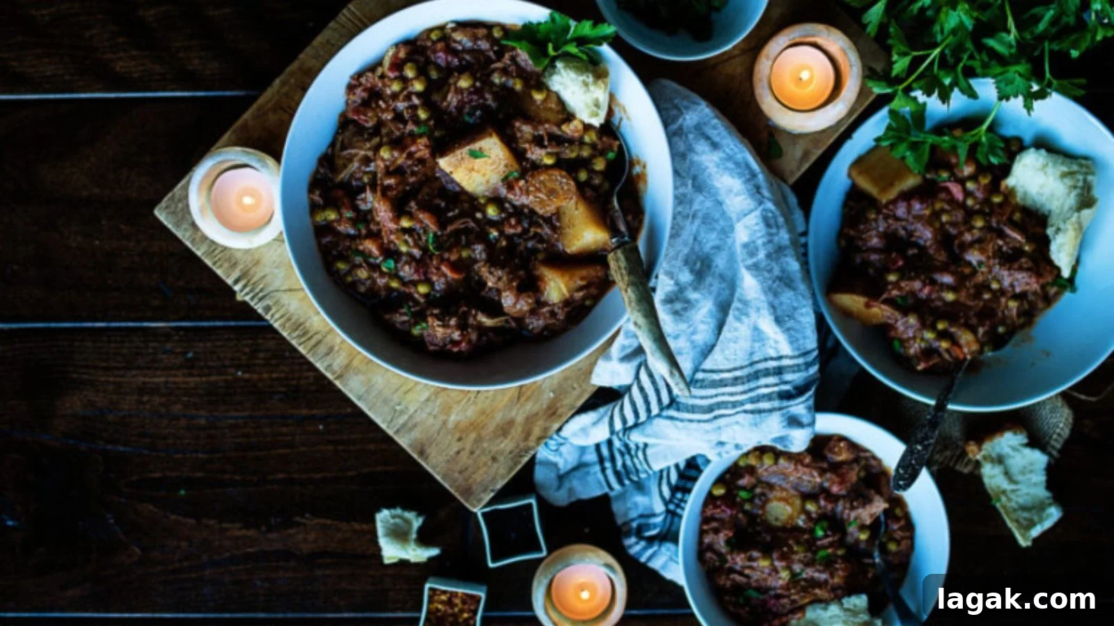 21 Slow Cooker Dinners for Stress-Free Weeknight Meals 14 Lamb stew simmered slow until vegetables and lamb break down into a hearty rich broth.