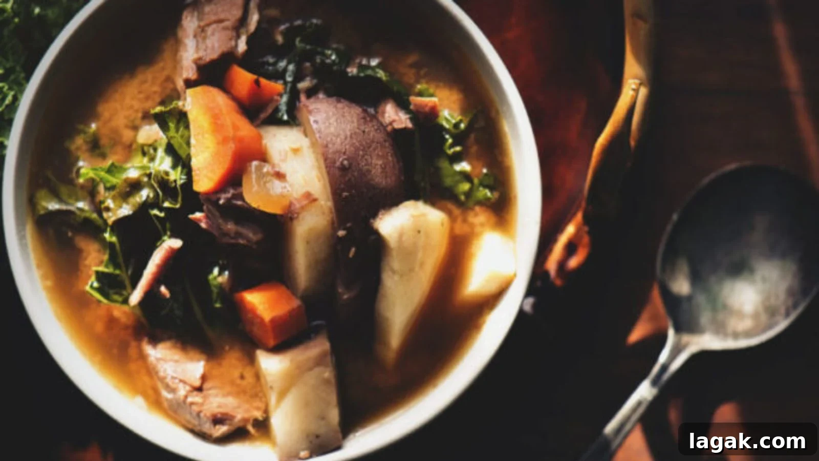 21 Slow Cooker Dinners for Stress-Free Weeknight Meals 22 Beef stew loaded with vegetables slow cooked until tender.